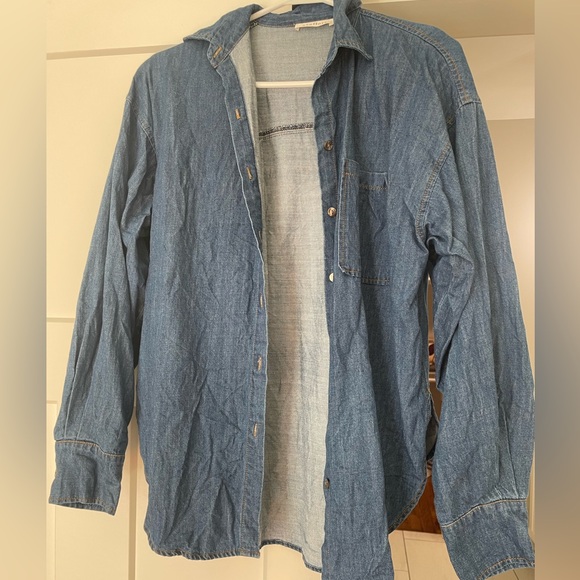 Neuflora Tops - Neuflora Dark Wash Denim Button Down